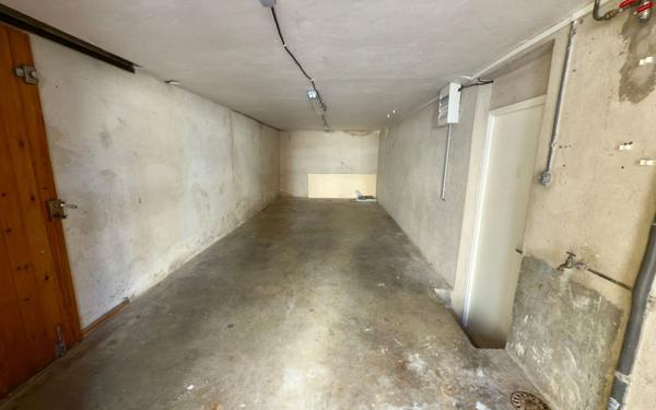 Maison à vendre    6 pièces • 121,80 m2 Saint-Benoît