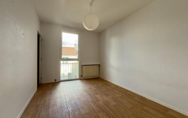 Maison à vendre    6 pièces • 121,80 m2 Saint-Benoît