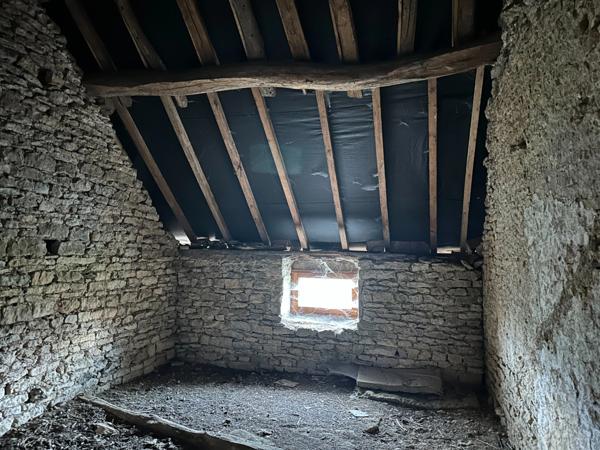 Maison à vendre 3 pièces proche de POUILLY EN AUXOIS (21)