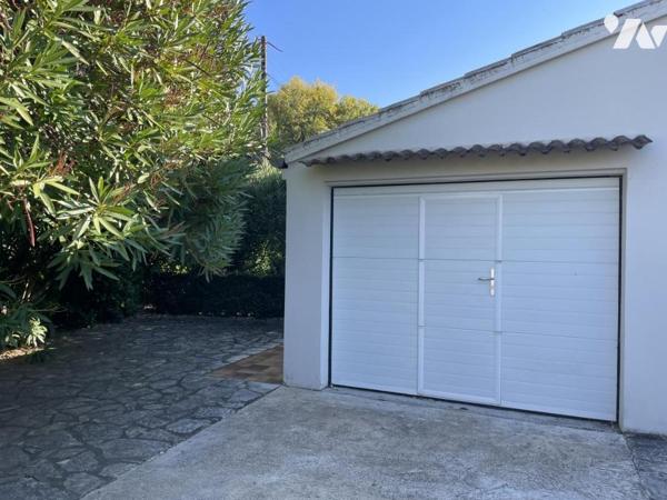 Maison de plain pied VALREAS