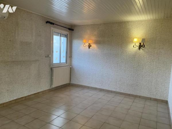 Maison de plain pied VALREAS