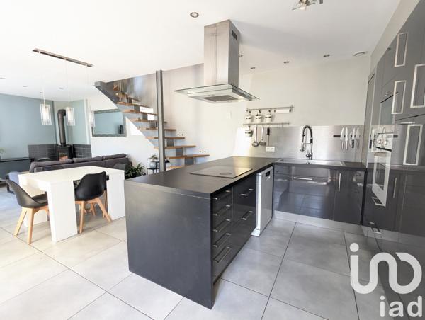 Maison à vendre 5 pièces 98 m² Saint-Jean-de-Muzols