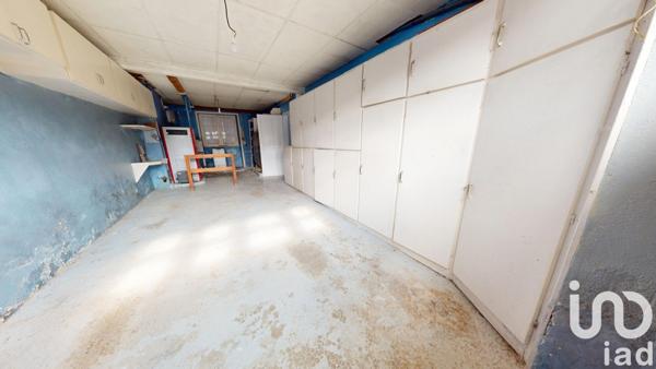 Maison de village 7 pièces de 156 m² à Lopérec (29590)