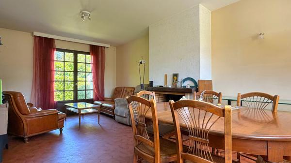 Orvault Bourg – Maison familiale avec 4 chambres et un garage
