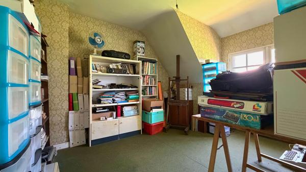 Orvault Bourg – Maison familiale avec 4 chambres et un garage