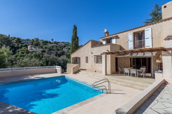 Villa au calme proche centre ville