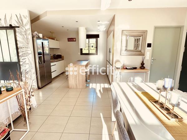 Maison 8 pièces - 138 m² Exclusivité efficity