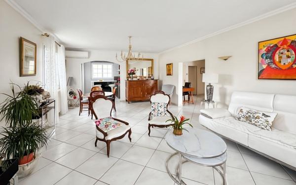 Maison à vendre    4 pièces •  Saint-Jean