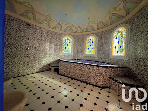 Maison traditionnelle 5 pièces de 178 m² à Rochefort-du-Gard (30650)