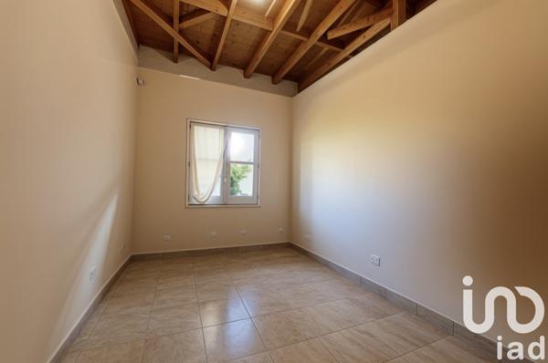 Maison traditionnelle 5 pièces de 178 m² à Rochefort-du-Gard (30650)