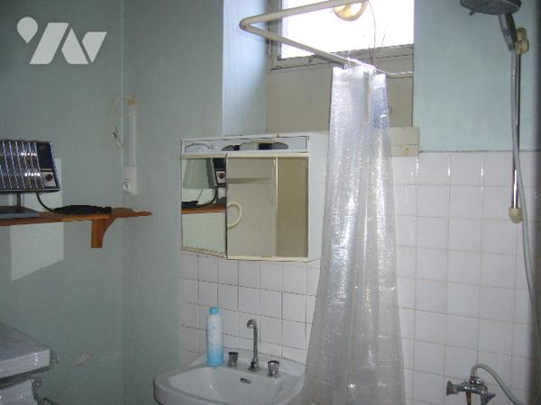 CENTRE VILLE LE DONJON  MAISON DE VILLE