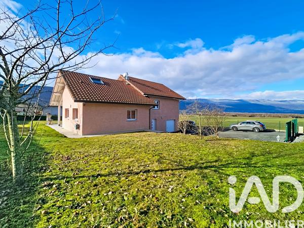 Maison à vendre 6 pièces 132 m² Vulbens