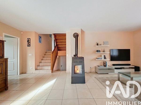 Maison à vendre 6 pièces 132 m² Vulbens