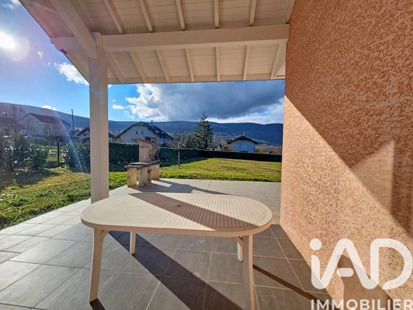 Maison à vendre 6 pièces 132 m² Vulbens