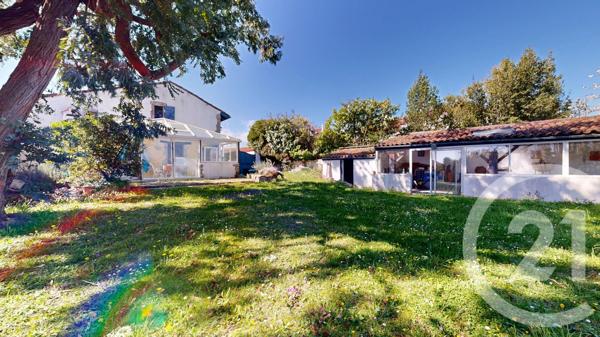 Maison à vendre  6 pièces - 150 m 2   MOUGUERRE  - 64