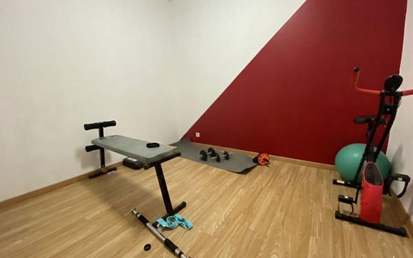 Maison à louer    5 pièces •  Charmes