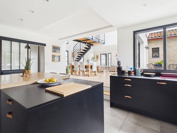 Vente - Maison Contemporaine avec piscine Arcangues - l'épure et la lumière