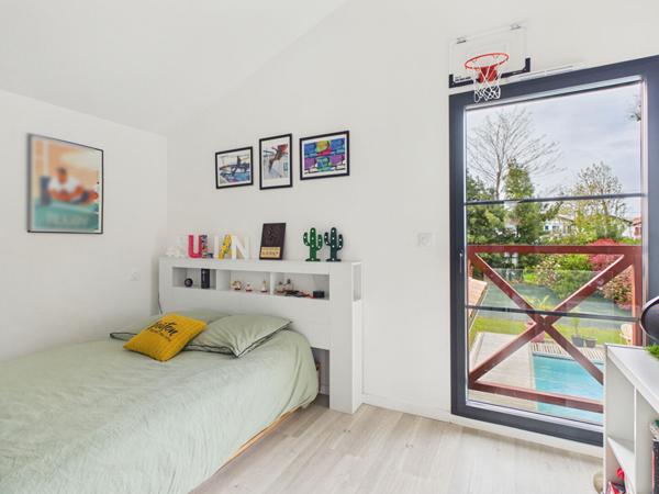 Vente - Maison Contemporaine avec piscine Arcangues - l'épure et la lumière