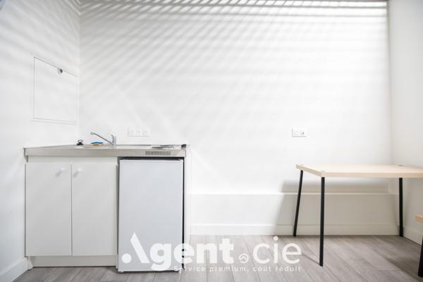 Local commercial à louer, 58 m² - Bayeux 14400