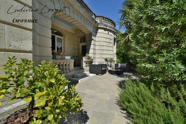 Château à vendre proche de Soissons – 720 m² avec 5 chambres -Maison indépendante de 85 m², piscine couverte, grand garage et parc de 2,57 hectares
