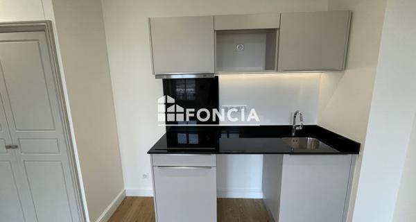 Location Appartement 2 pièces 37.93 m² - Auxerre 89000
