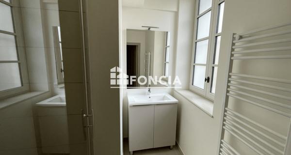 Location Appartement 2 pièces 37.93 m² - Auxerre 89000