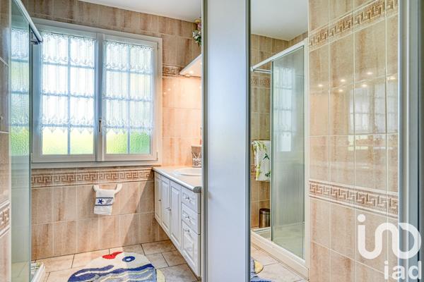 Maison 5 pièces de 124 m² à Belloy-en-France (95270)