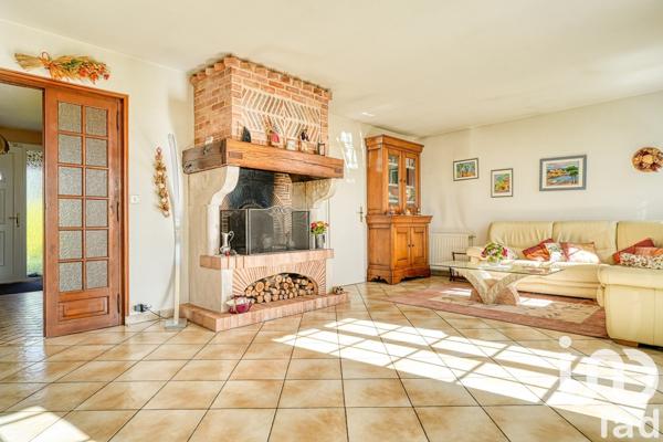 Maison 5 pièces de 124 m² à Belloy-en-France (95270)