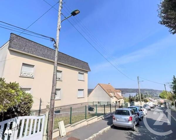 Immeuble à vendre  640,30 m2 IGNY - 91