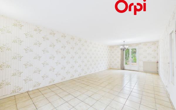 Maison à vendre    4 pièces •  Bernay