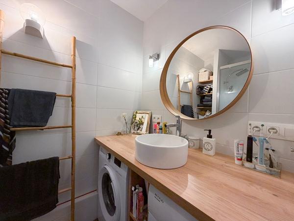 ANGERS : Appartement 3 chambres lumineux avec ascenseur, balcon, cave et parking !