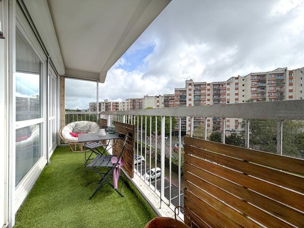 ANGERS : Appartement 3 chambres lumineux avec ascenseur, balcon, cave et parking !