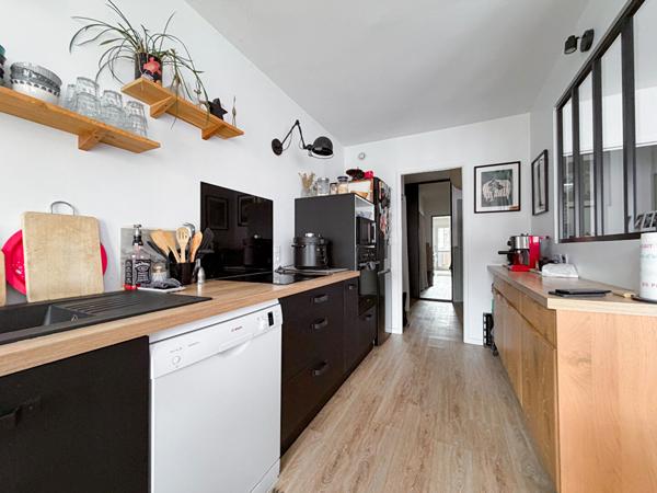 ANGERS : Appartement 3 chambres lumineux avec ascenseur, balcon, cave et parking !