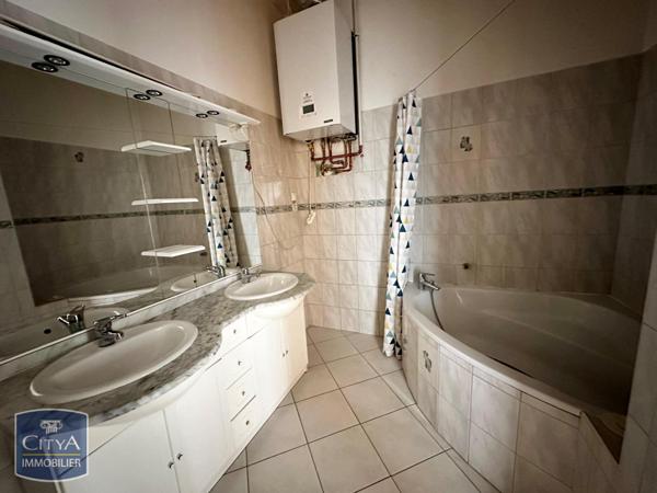 Appartement à louer 3 pièces 86.31m²