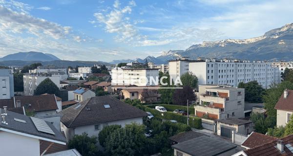 Location Studio 20.1 m² - Grenoble 38100