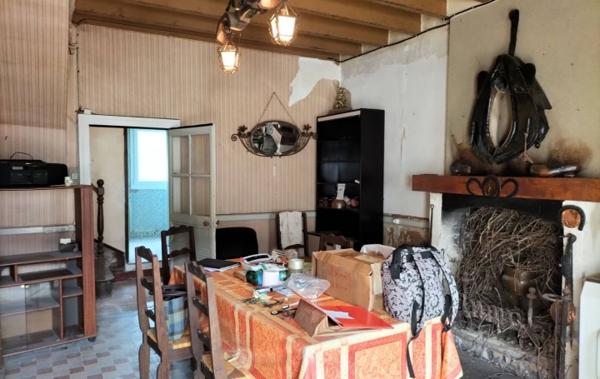 Vente Maison de village ref.72122 deux maison à rafraîchir Mont-saint-jean   