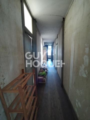 Maison à vendre à ROISEL (80240).