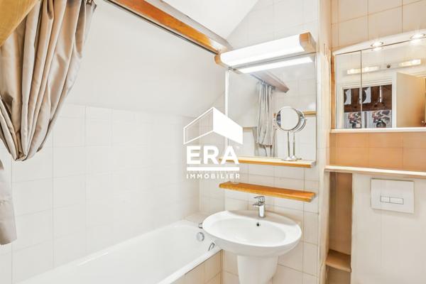 A VENDRE ÉLÉGANT 4P ATYPIQUE "COMME UNE MAISON" CENSIER MOUFFETARD Paris 5E