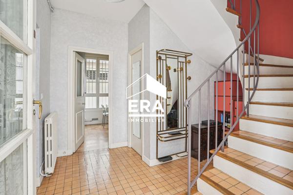 A VENDRE ÉLÉGANT 4P ATYPIQUE "COMME UNE MAISON" CENSIER MOUFFETARD Paris 5E