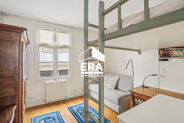 A VENDRE ÉLÉGANT 4P ATYPIQUE "COMME UNE MAISON" CENSIER MOUFFETARD Paris 5E