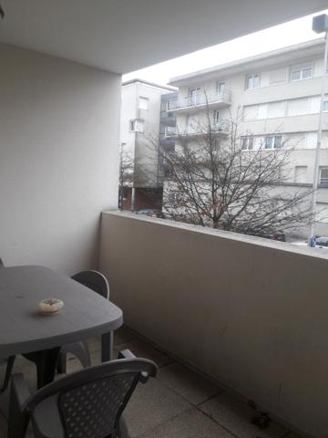 Appartement Poitiers 2 pièce(s) 42 m2 QUARTIER ST ELOI