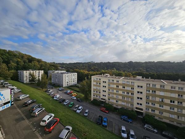 Appartement à ROUEN (76000)
