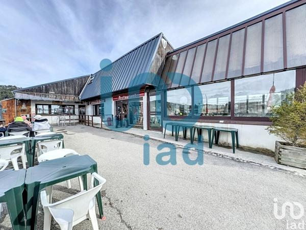 Bar-brasserie à vendre 245 m² Gréolières