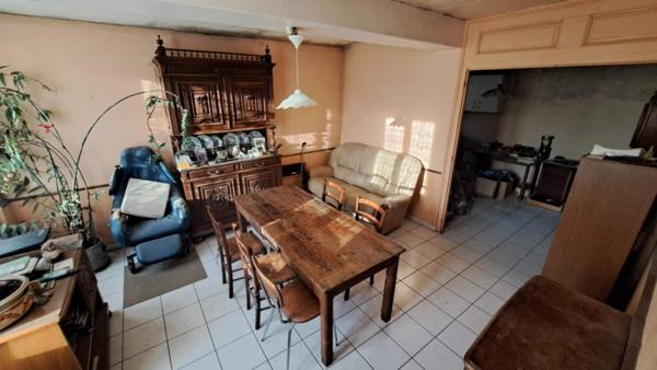 Maison ancienne de plain pied - Combles aménageables