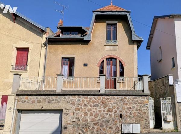 Quartier résidentiel proche Hôpital & Gare Belle VILLA 1930 T6 de 122m² habitables Garage & Jardin 