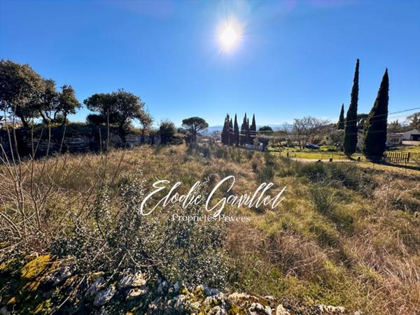 Terrain constructible à viabiliser Moussoulens 1240m²