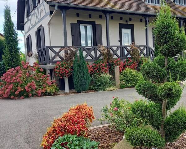 Près de Gerstheim, Domaine de gîtes – Fort potentiel touristique