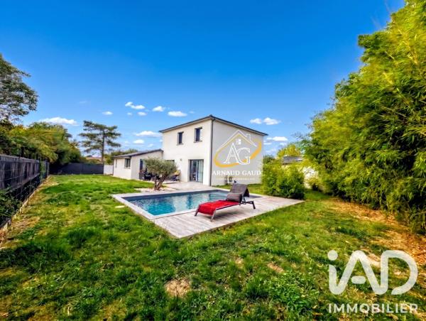 Maison à vendre 6 pièces 153 m² Labastide-Saint-Pierre