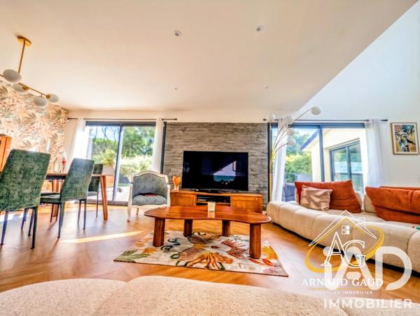 Maison à vendre 6 pièces 153 m² Labastide-Saint-Pierre