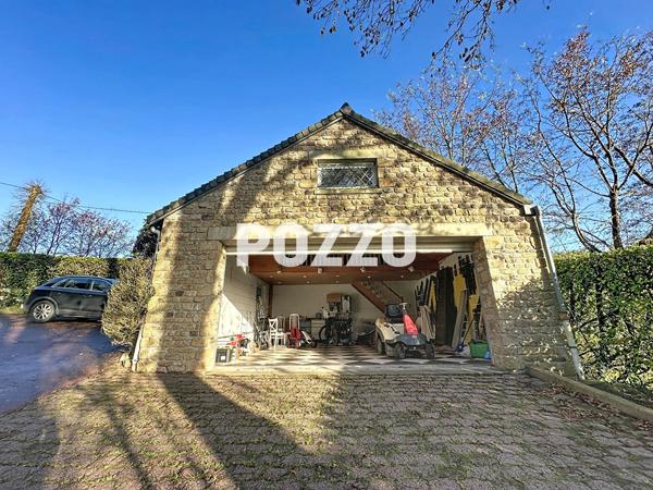 A Vendre - AVRANCHES - Maison 10 pièce(s) 270 m² - Terrain de 2780 m² AVRANCHES